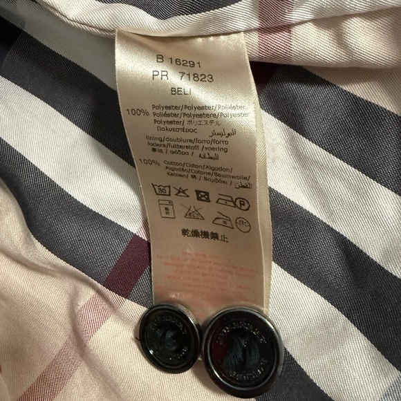 Burberry London girls Navy Quilted Jacket Size 14 Y - Picture 7 of 7